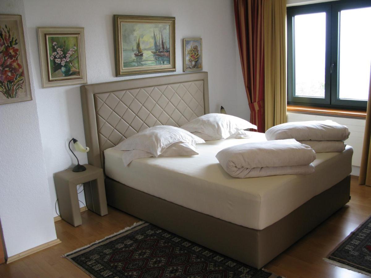 Bed And Breakfast Villa Iris Moscenicka Draga Bagian luar foto