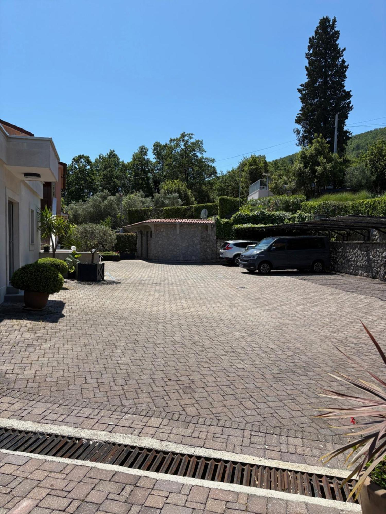 Bed And Breakfast Villa Iris Moscenicka Draga Bagian luar foto