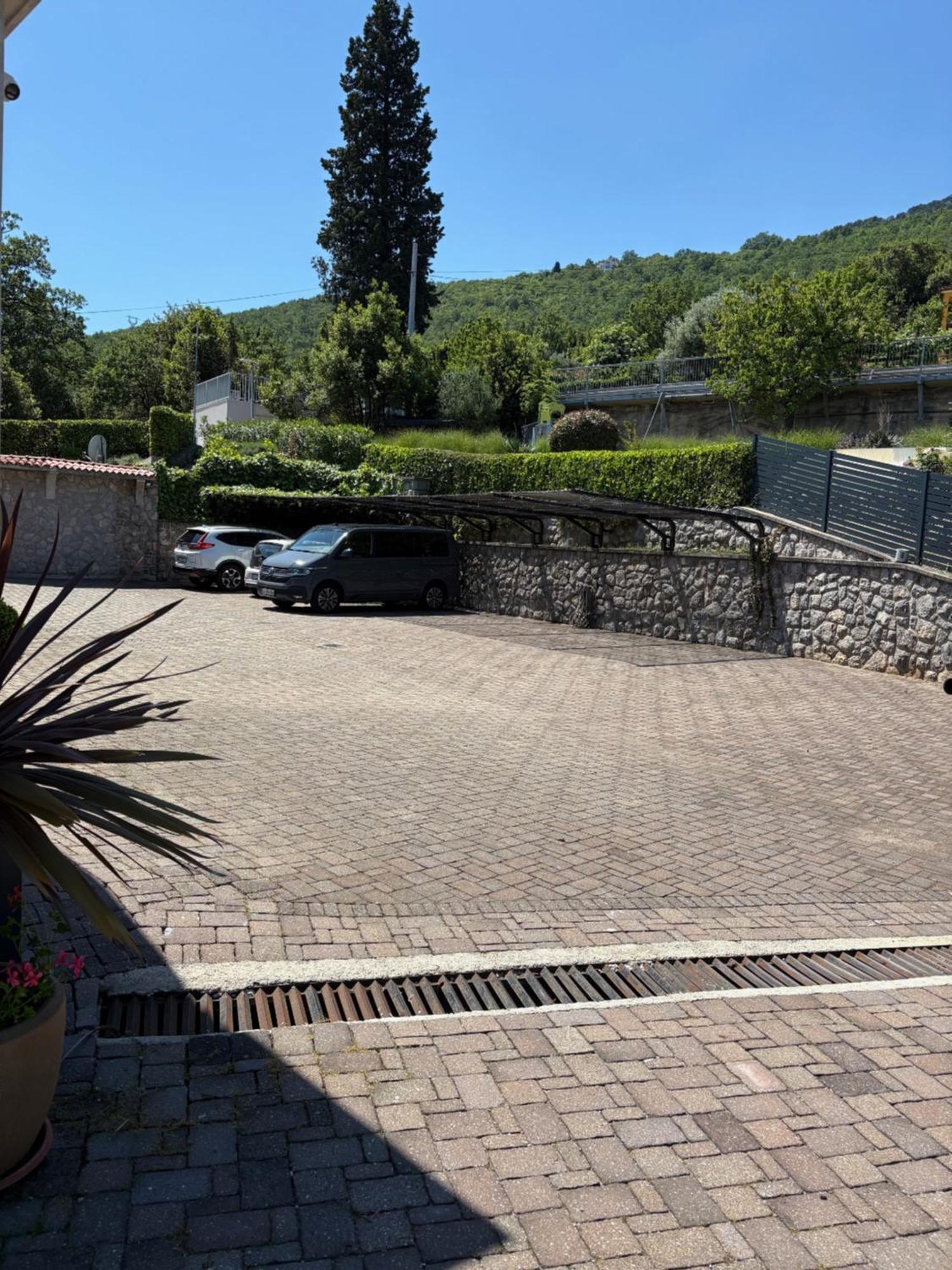 Bed And Breakfast Villa Iris Moscenicka Draga Bagian luar foto
