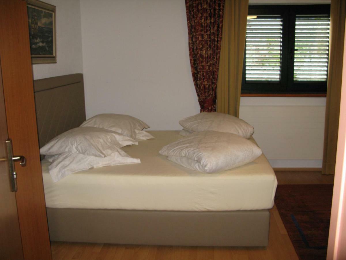 Bed And Breakfast Villa Iris Moscenicka Draga Bagian luar foto
